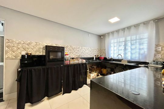 Cozinha de apartamento à venda com 3 quartos, 145m² em Vila Guarani (z Sul), São Paulo