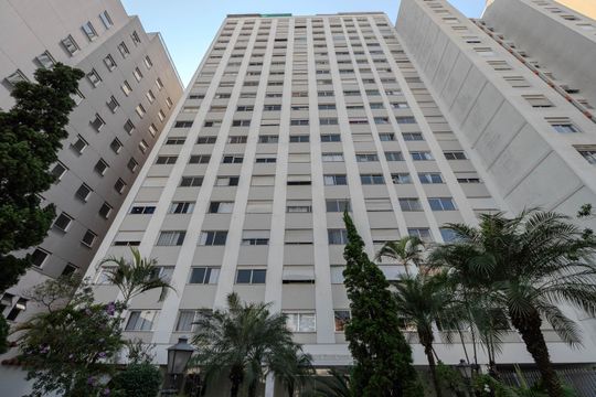 Fachada de apartamento para alugar com 1 quarto, 60m² em Consolação, São Paulo