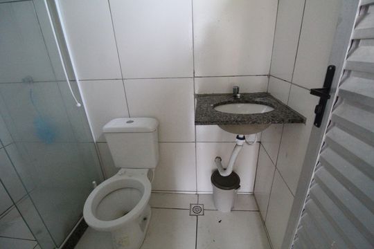 Banheiro de apartamento para alugar com 1 quarto, 47m² em Recreio, Rio de Janeiro