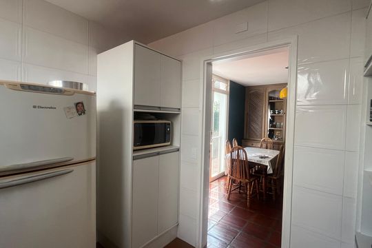 Casa à venda com 3 quartos, 242m² em Jardim Brasil, Campinas