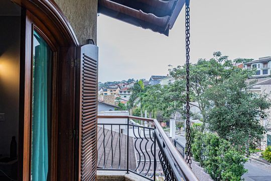 Varanda Suite 4 de casa para alugar com 4 quartos, 450m² em City América, São Paulo