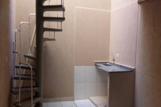 Casa para alugar com 3 quartos, 180m² em Chácara Seis de Outubro, São Paulo