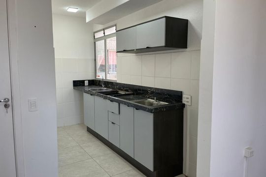 Apartamento à venda com 2 quartos, 41m² em Santos Dumont, São Leopoldo