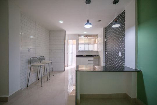 Cozinha de apartamento para alugar com 2 quartos, 80m² em Tijuca, Rio de Janeiro