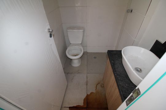 Banheiro de apartamento à venda com 1 quarto, 33m² em Santana, São Paulo