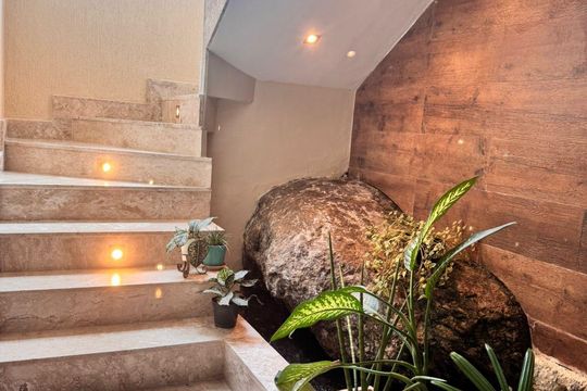 Casa à venda com 4 quartos, 800m² em Itaipu, Niterói