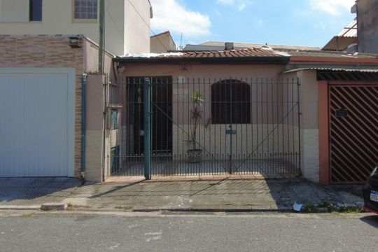 Fachada de casa à venda com 2 quartos, 120m² em Santo Amaro, São Paulo