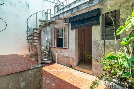 Quintal de casa à venda com 3 quartos, 144m² em Vila Anglo Brasileira, São Paulo