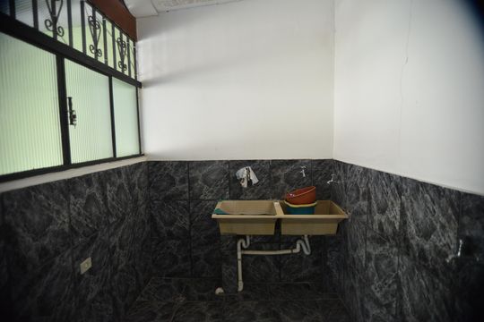 Área de Serviço de casa para alugar com 3 quartos, 240m² em Parque das Nações, Santo André
