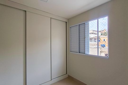 Quarto 2 de apartamento para alugar com 3 quartos, 78m² em Paraíso, Belo Horizonte