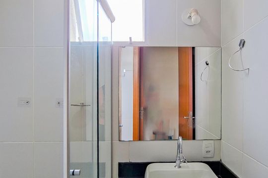 Banheiro da Suíte de apartamento para alugar com 3 quartos, 78m² em Paraíso, Belo Horizonte