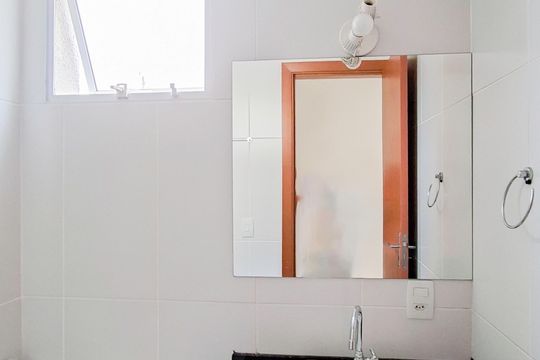 Banheiro Social de apartamento para alugar com 3 quartos, 78m² em Paraíso, Belo Horizonte