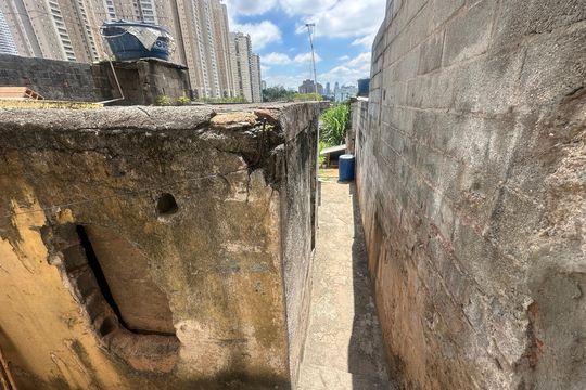 Casa à venda com 6 quartos, 320m² em Jardim Paraiso, Barueri