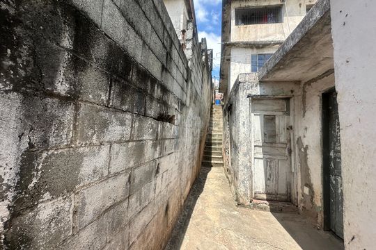 Casa à venda com 6 quartos, 320m² em Jardim Paraiso, Barueri