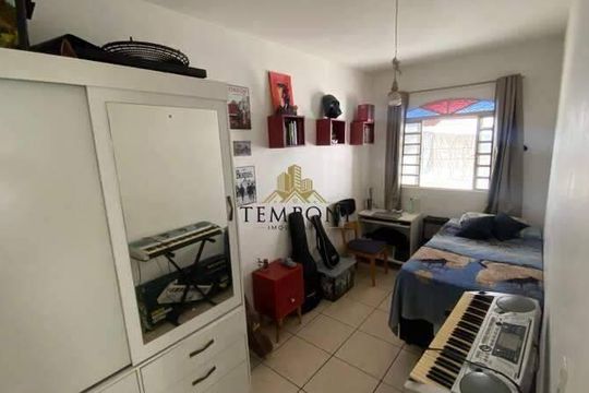 Casa à venda com 2 quartos, 136m² em São João Batista, Belo Horizonte