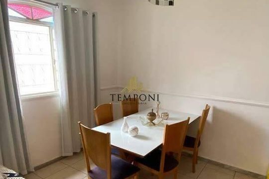 Casa à venda com 2 quartos, 136m² em São João Batista, Belo Horizonte