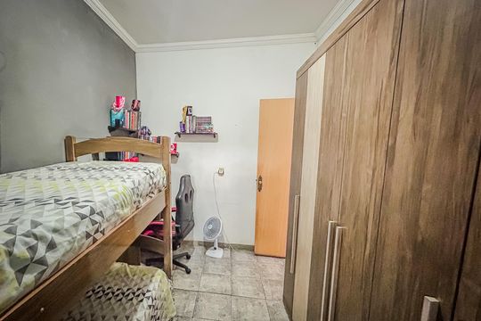 Casa à venda com 3 quartos, 176m² em São Benedito, Belo Horizonte