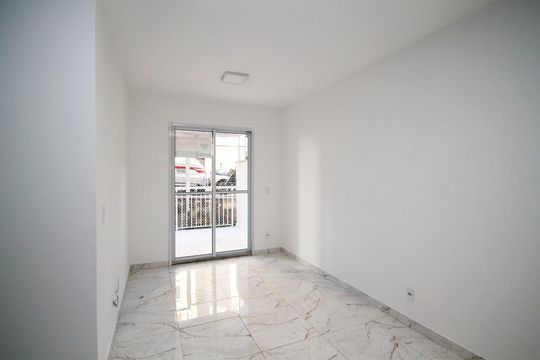 Sala de apartamento para alugar com 2 quartos, 56m² em Lageado, Cotia