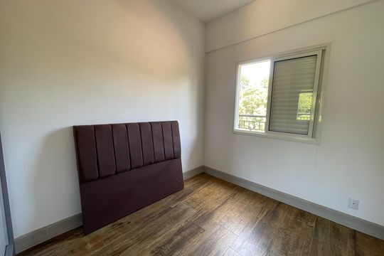 Quarto 1 de casa de condomínio para alugar com 1 quarto, 42m² em Granja Viana, Cotia