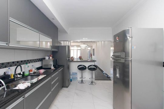 Cozinha de casa à venda com 3 quartos, 280m² em Tremembé, São Paulo