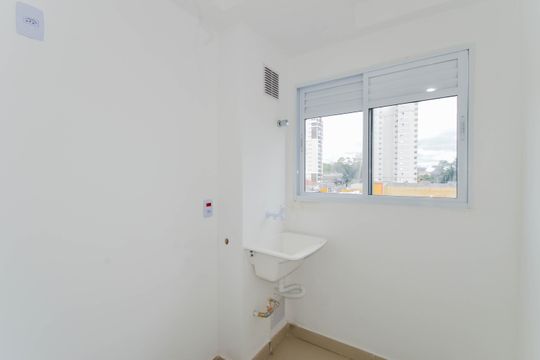 Área de Serviço de apartamento à venda com 2 quartos, 46m² em Jardim Aida, Guarulhos
