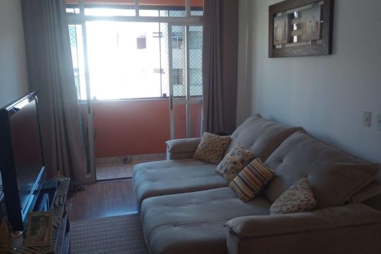 Apartamento à venda com 2 quartos, 70m² em Horto, Belo Horizonte