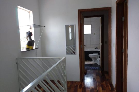 Corredor de casa à venda com 2 quartos, 249m² em Parque Luciamar, Campinas