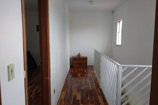 Corredor de casa à venda com 2 quartos, 249m² em Parque Luciamar, Campinas