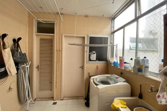 Área de Serviço de apartamento à venda com 3 quartos, 156m² em Lagoa, Rio de Janeiro
