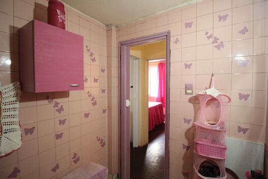 Banheiro de apartamento à venda com 2 quartos, 120m² em Jardim Botânico, Porto Alegre