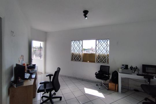 Quarto de casa de condomínio à venda com 4 quartos, 270m² em Vila Conde do Pinhal, São Paulo