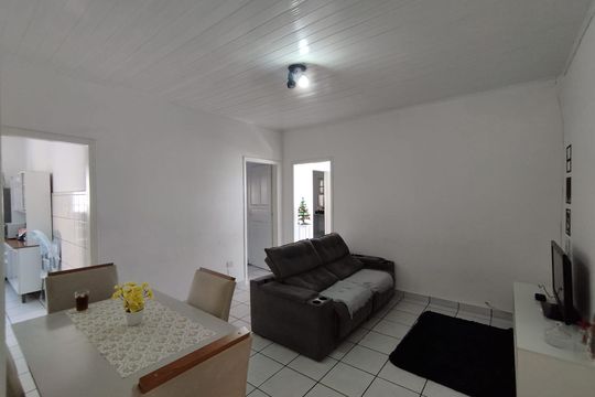 Casa de Condomínio à venda com 4 quartos, 270m² em Vila Conde do Pinhal, São Paulo