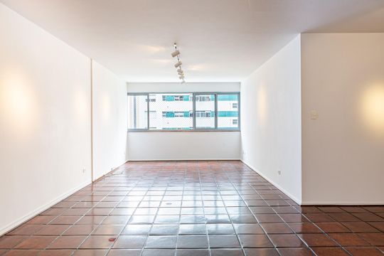 Apartamento à venda com 3 quartos, 152m² em Itaim Bibi, São Paulo