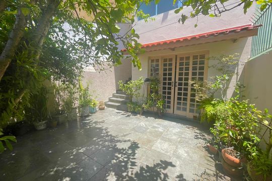 Quintal de casa à venda com 3 quartos, 175m² em Vila Milton , Guarulhos