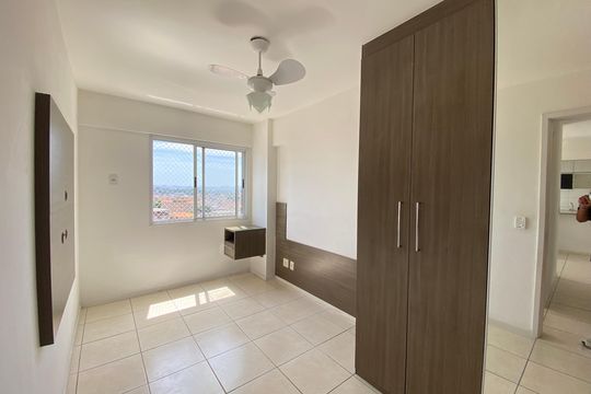 Quarto 1 de apartamento para alugar com 2 quartos, 65m² em Del Castilho, Rio de Janeiro