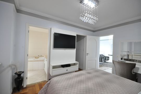 Suíte Master de casa à venda com 4 quartos, 345m² em Tremembé, São Paulo