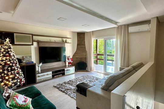 Casa à venda com 3 quartos, 300m² em Mauá, Novo Hamburgo