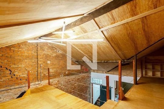 Casa para alugar com 3 quartos, 240m² em Barra Funda, São Paulo