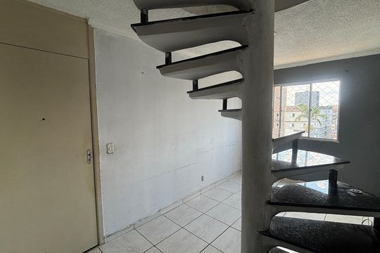 Sala de apartamento à venda com 3 quartos, 86m² em Vila Lutécia, Santo André