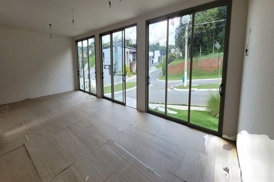 Casa de Condomínio à venda com 2 quartos, 266m² em Jardim Quintas das Videiras, Jundiaí