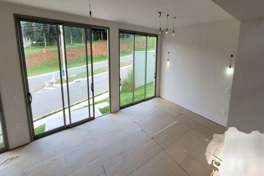 Casa de Condomínio à venda com 2 quartos, 266m² em Jardim Quintas das Videiras, Jundiaí