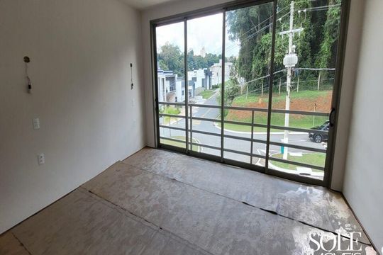 Casa de Condomínio à venda com 2 quartos, 266m² em Jardim Quintas das Videiras, Jundiaí