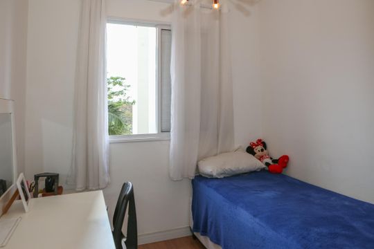 Apartamento à venda com 2 quartos, 48m² em Vila Anastácio, São Paulo