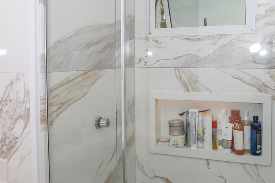 Apartamento à venda com 2 quartos, 48m² em Vila Anastácio, São Paulo