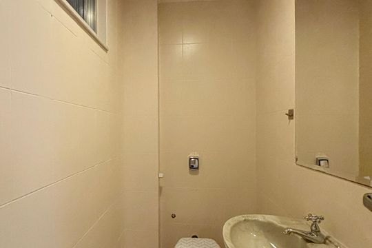 Lavabo de apartamento para alugar com 3 quartos, 216m² em Copacabana, Rio de Janeiro