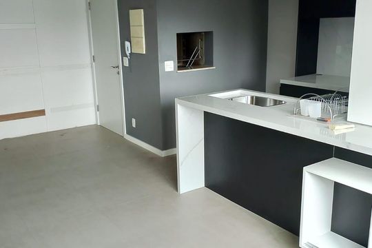 Sala  de apartamento para alugar com 1 quarto, 56m² em Glória, Porto Alegre