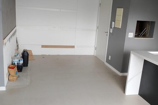 Sala  de apartamento para alugar com 1 quarto, 56m² em Glória, Porto Alegre