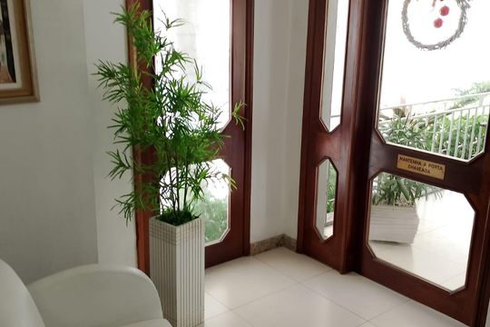 Hall de apartamento para alugar com 1 quarto, 60m² em Petrópolis, Porto Alegre
