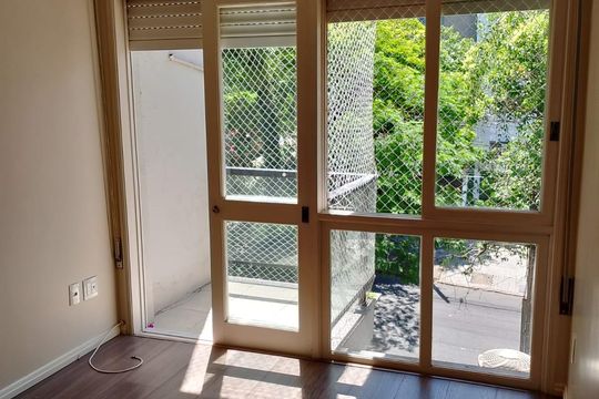 Sala de apartamento para alugar com 1 quarto, 60m² em Petrópolis, Porto Alegre