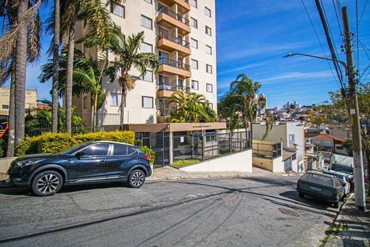 Fachada de apartamento à venda com 2 quartos, 45m² em Vila Mazzei, São Paulo